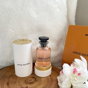 Louis Vuitton ROSE DES VENTS sample